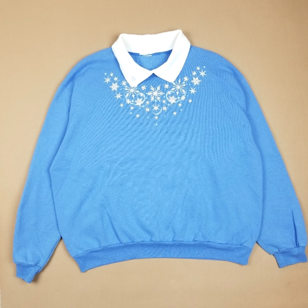 VTG 90's 00's Cute Winter Snowflake Themed Collars